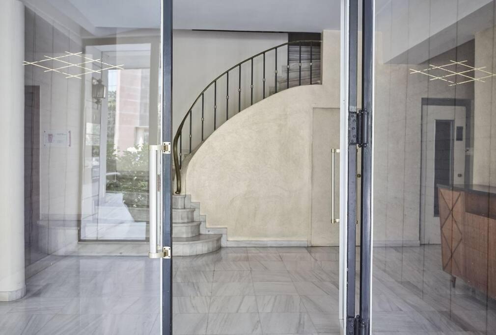Chic N Bright 3Bd Apt With Hilton View Aten Exteriör bild