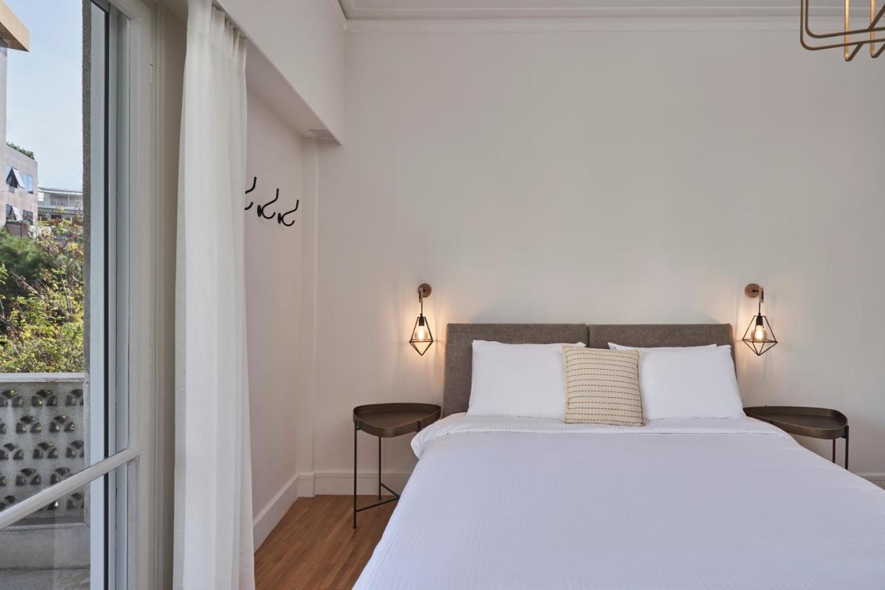 Chic N Bright 3Bd Apt With Hilton View Aten Exteriör bild